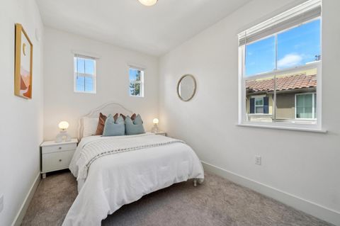 Tiny photo for 663 Alamo Court, MOUNTAIN VIEW, CA 94043 (MLS # ML82043148)