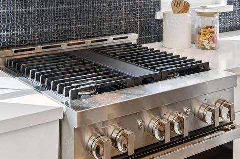 Tiny photo for 663 Alamo Court, MOUNTAIN VIEW, CA 94043 (MLS # ML82043148)