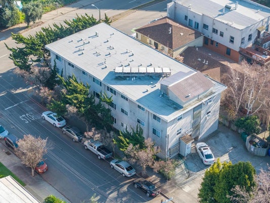 5499 CLAREMONT AVE, OAKLAND, CA 94618 - Image d6d13c261fb194e6d54ee72c8e9d5553/1213994344