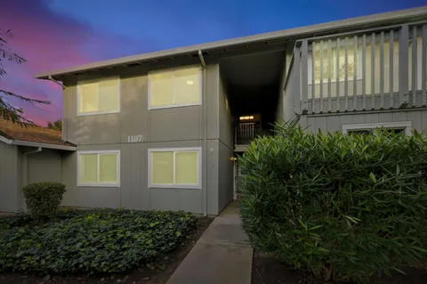 1107 Reed Avenue Unit C, Sunnyvale, CA 94086 - #: ML82028794