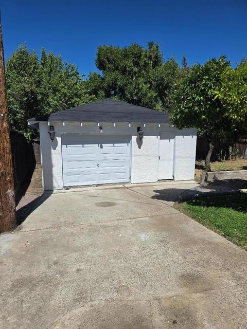 Tiny photo for 5054 Howes Lane, SAN JOSE, CA 95118 (MLS # ML82052972)