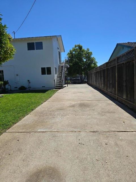 Tiny photo for 5054 Howes Lane, SAN JOSE, CA 95118 (MLS # ML82052972)