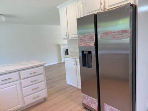 Tiny photo for 5054 Howes Lane, SAN JOSE, CA 95118 (MLS # ML82052972)
