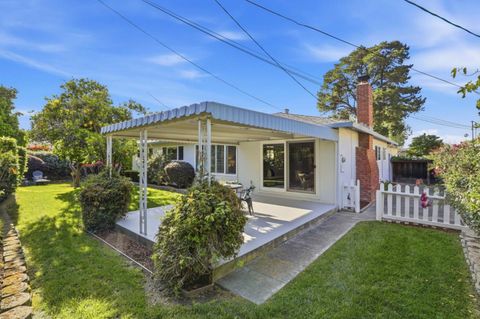 Tiny photo for 1670 Andalusia Way, SAN JOSE, CA 95125 (MLS # ML82043020)