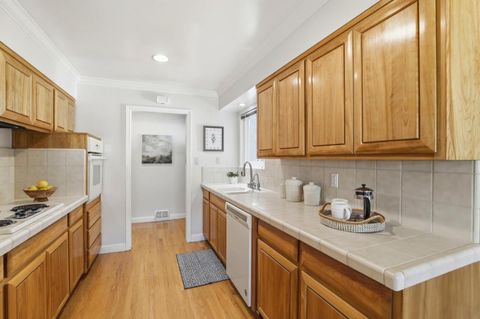 Tiny photo for 1670 Andalusia Way, SAN JOSE, CA 95125 (MLS # ML82043020)