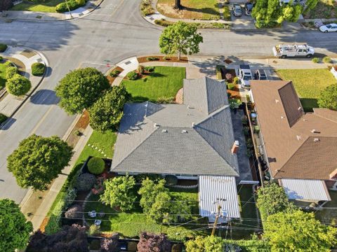 Tiny photo for 1670 Andalusia Way, SAN JOSE, CA 95125 (MLS # ML82043020)