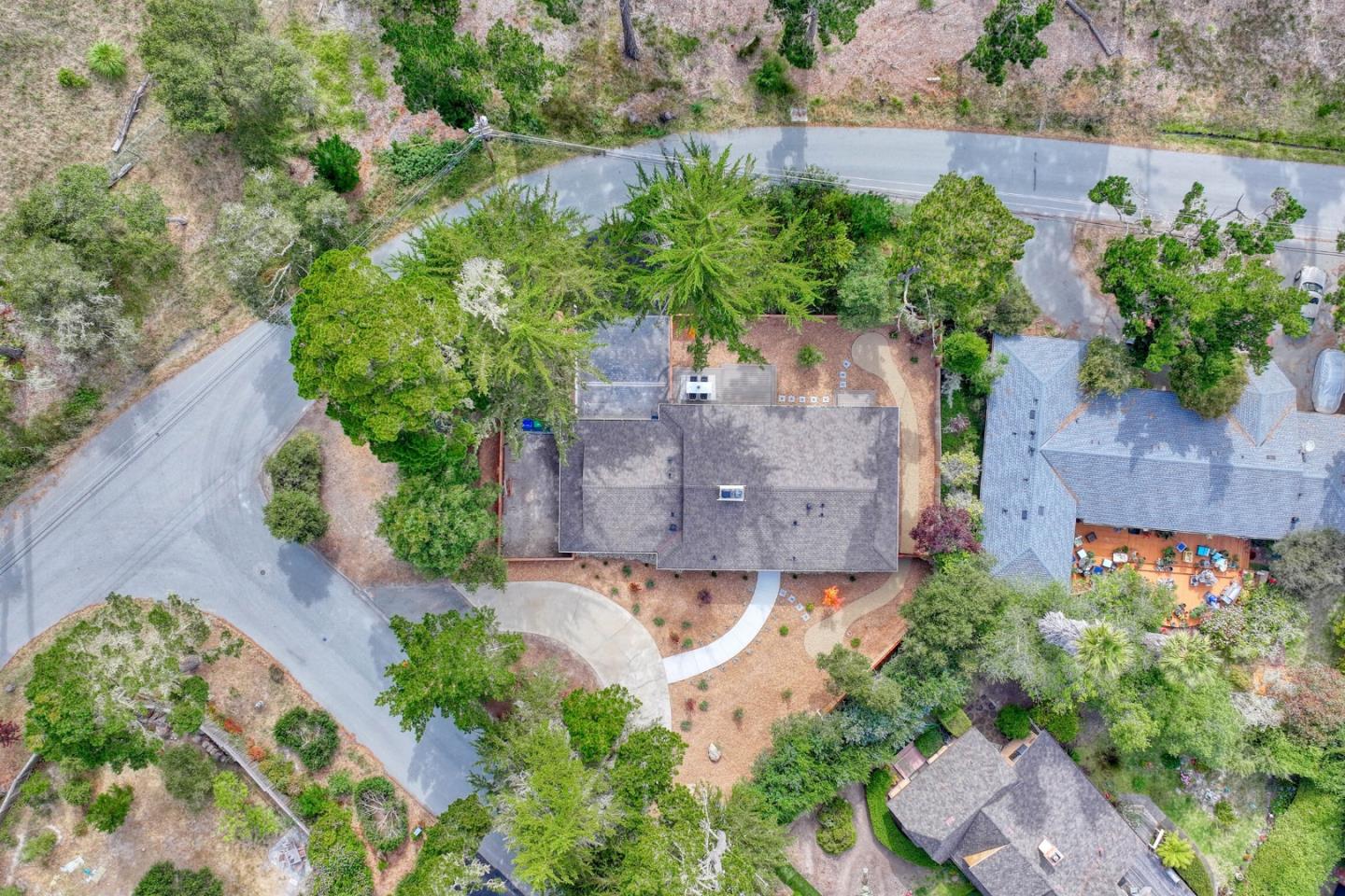 2921 Madrone Lane