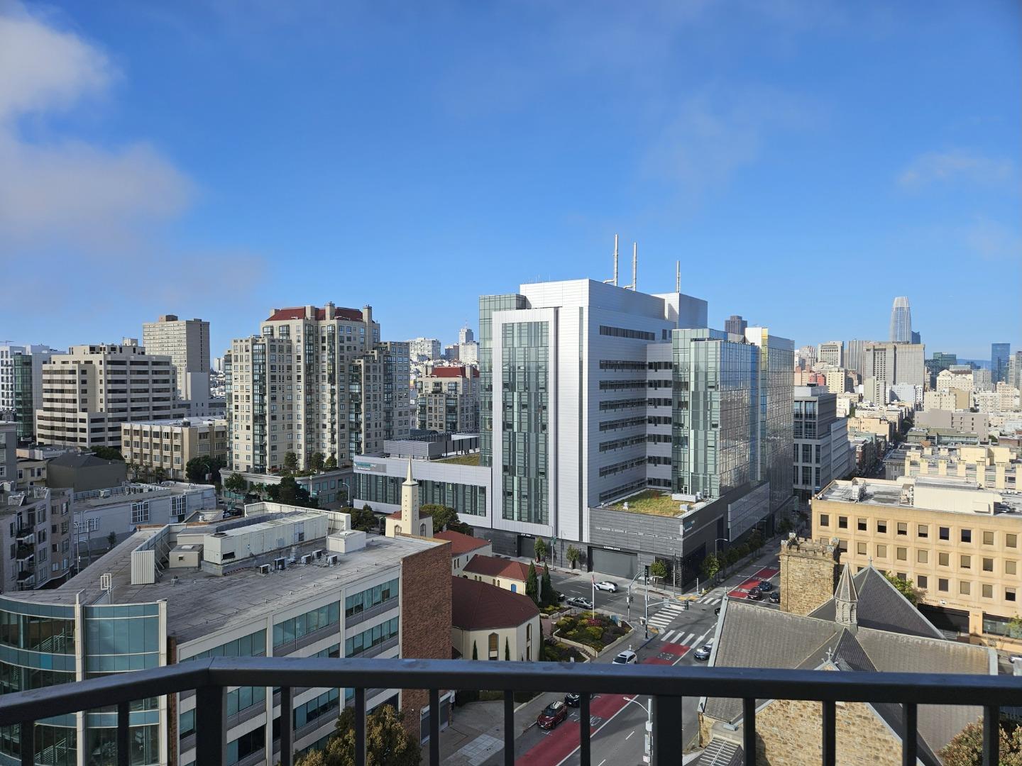1200 Gough Street 10B
