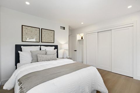 Tiny photo for 3332 Victor Avenue, OAKLAND, CA 94602 (MLS # ML82022908)