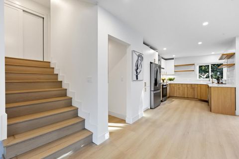 Tiny photo for 3332 Victor Avenue, OAKLAND, CA 94602 (MLS # ML82022908)