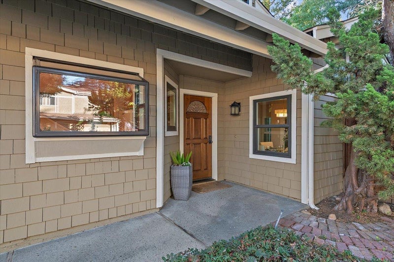 137 Redding Road A