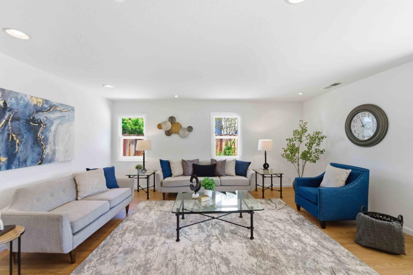 22051 Hibiscus Drive