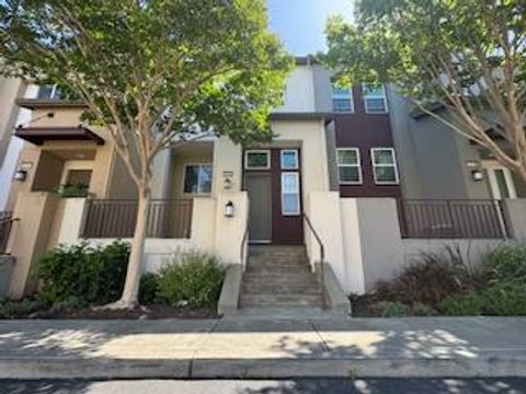 Photo of 2712 Holly Street, SAN PABLO, CA 94806 (MLS # ML82044762)