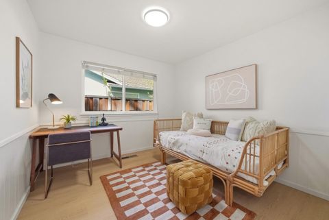 Tiny photo for 997 Ilima Way, Palo Alto, CA 94306 (MLS # ML82040698)