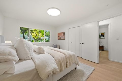 Tiny photo for 997 Ilima Way, Palo Alto, CA 94306 (MLS # ML82040698)