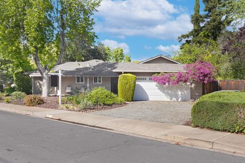 Tiny photo for 997 Ilima Way, Palo Alto, CA 94306 (MLS # ML82040698)