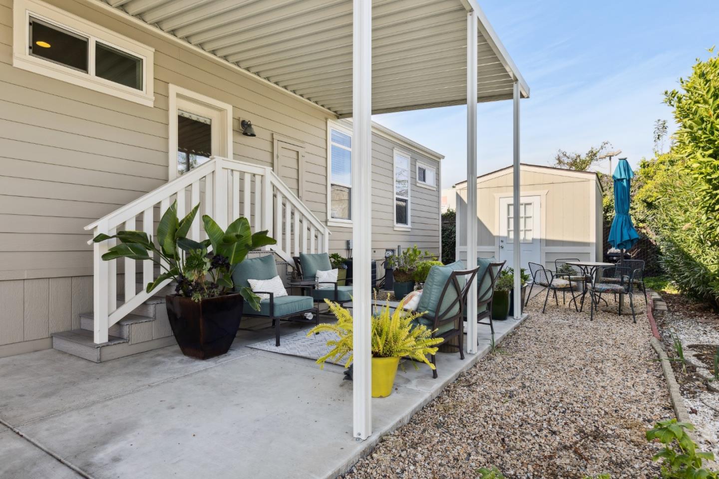 5770 Winfield Boulevard