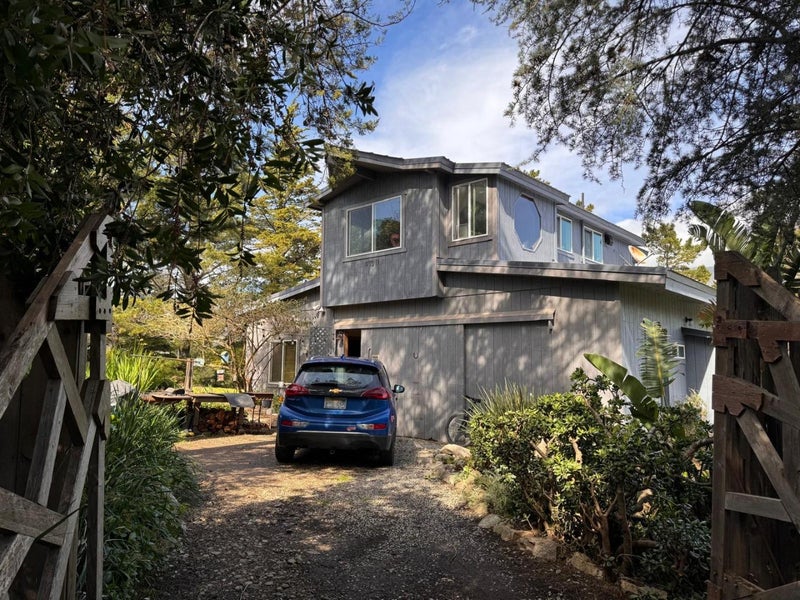 47011 Clear Ridge Road