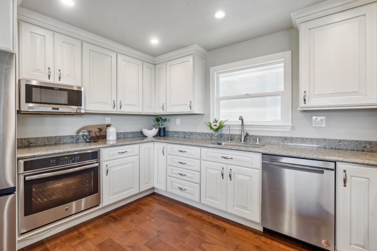 251 Starlight Terrace