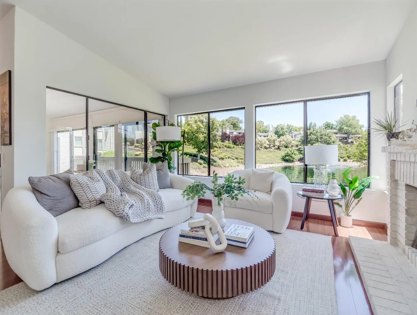 San Jose, California 95135, United States, 2 Bedrooms Bedrooms, ,2 BathroomsBathrooms,Residential,Active,147063