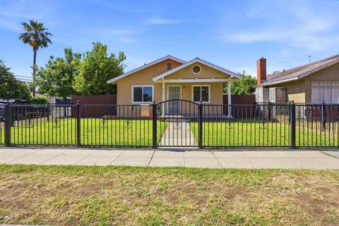 Photo of 3870 E Nevada Avenue, FRESNO, CA 93702 (MLS # ML82048698)