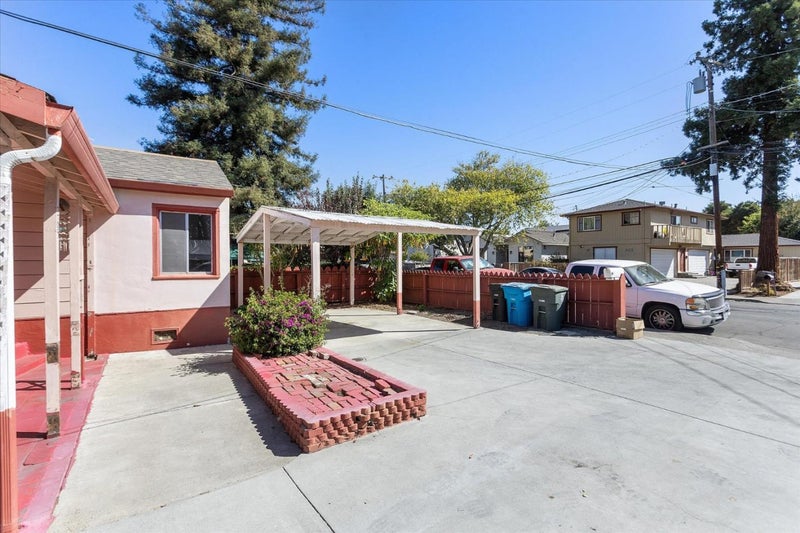 265 4th Avenue