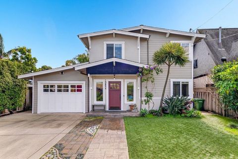 Photo of 3844 Floral Court, SANTA CRUZ, CA 95062 (MLS # ML82036986)