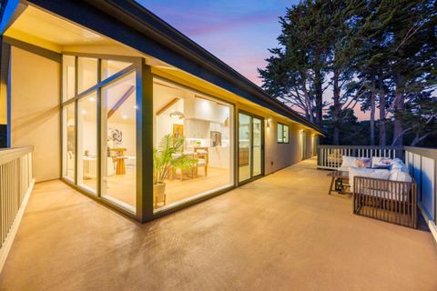 Tiny photo for 25805 Carmel Knolls Dr, CARMEL, CA 93923 (MLS # ML82025594)