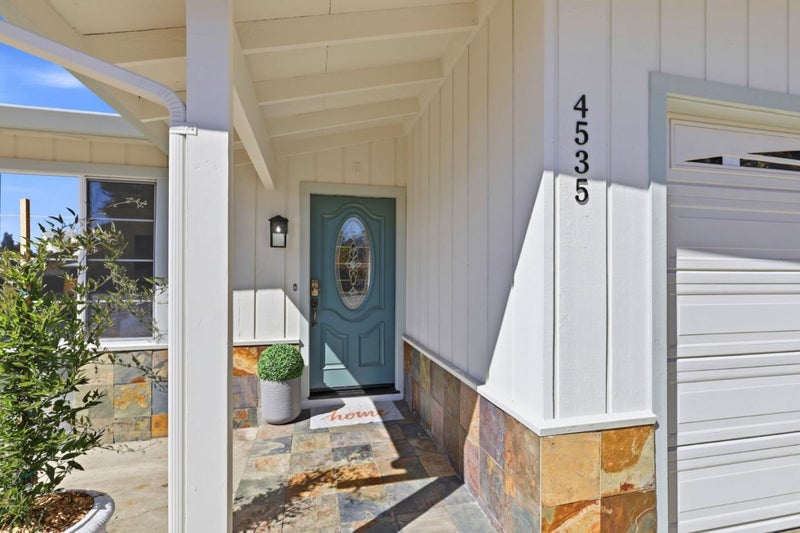 4535 Portola Drive