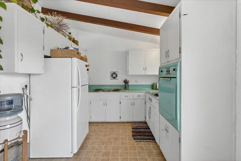 3182 Vista Del Camino
