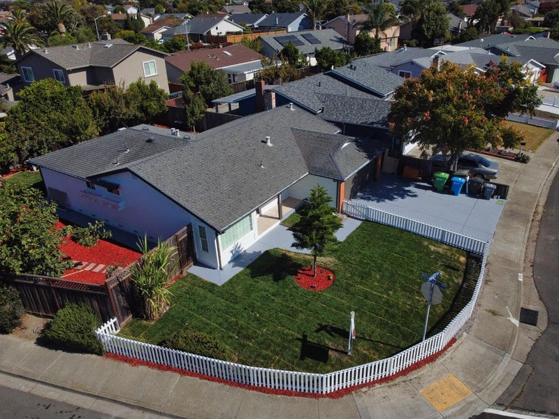 32501 Shiela Way