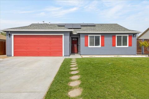 821 Feather Court HOLLISTER CA 95023