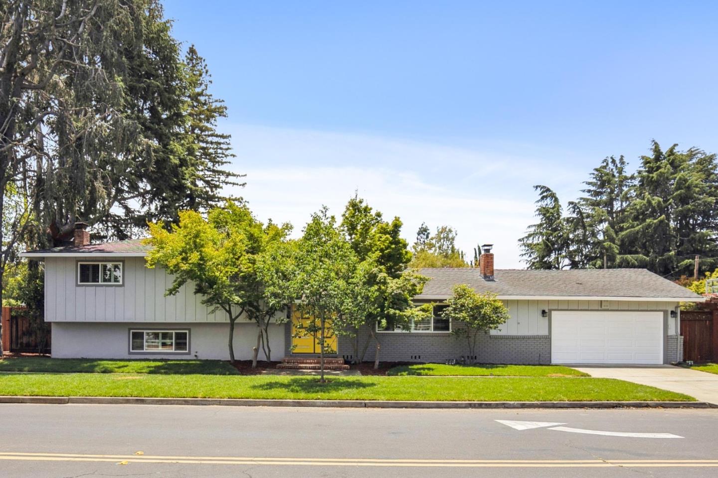 1500 East Campbell Avenue