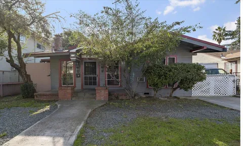 763 S 11th Street, San Jose, CA 95112 - #: ML82033137