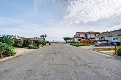 Tiny photo for 119 Sacramento Avenue, SANTA CRUZ, CA 95060 (MLS # ML82035617)