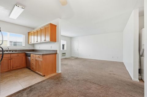 Tiny photo for 6666 Beadnell Way #26, SAN DIEGO, CA 92117 (MLS # ML82029978)