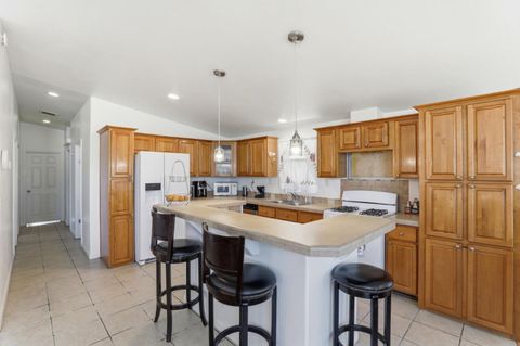 Tiny photo for 500 W 10th Street #119, GILROY, CA 95020 (MLS # ML82041244)