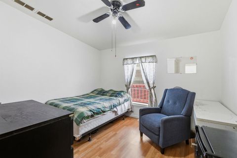 Tiny photo for 500 W 10th Street #119, GILROY, CA 95020 (MLS # ML82041244)