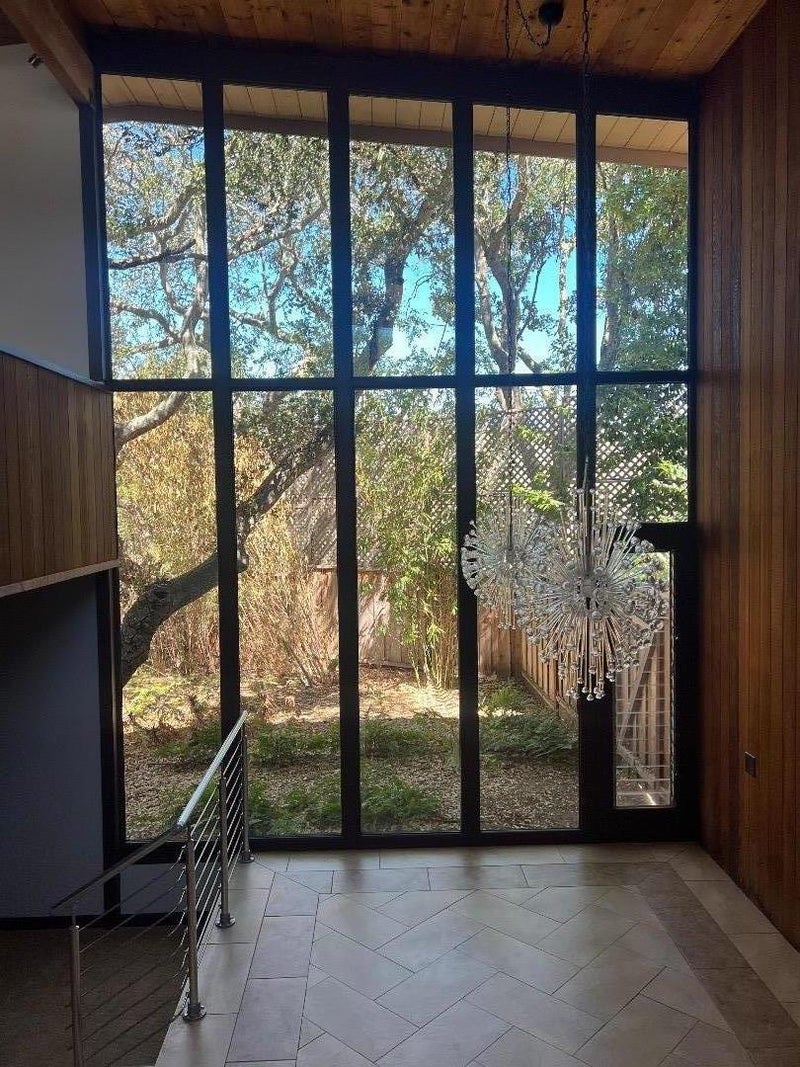 114 & 116 Live Oaks Way