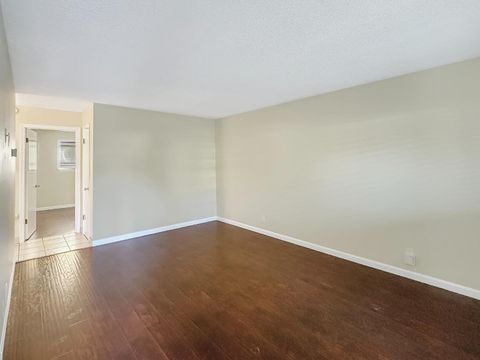 Tiny photo for 1890 Scott Boulevard #Unit 2, SANTA CLARA, CA 95050 (MLS # ML82033106)