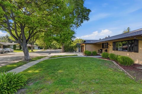 Tiny photo for 4276 Lynfield Lane, San Jose, CA 95136 (MLS # ML82040288)