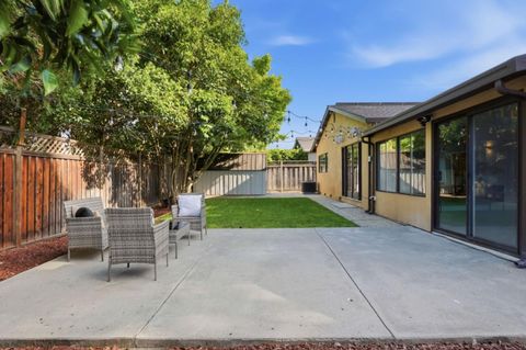 Tiny photo for 4276 Lynfield Lane, San Jose, CA 95136 (MLS # ML82040288)