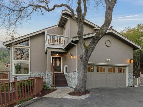 Photo of 6834 Rockview Court, SAN JOSE, CA 95120 (MLS # ML82033734)