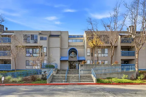 35 W 20th Avenue Unit 109, San Mateo, CA 94403 - #: ML82029791