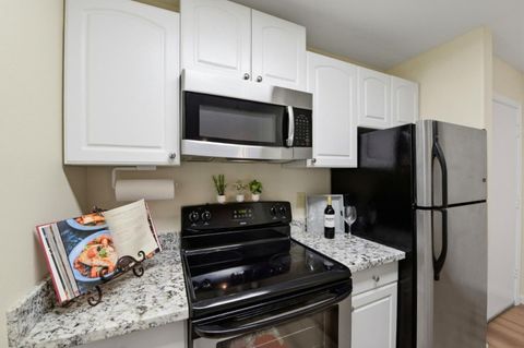 Tiny photo for 980 Kiely Boulevard #115, SANTA CLARA, CA 95051 (MLS # ML82035041)