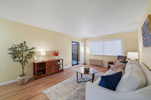 Tiny photo for 980 Kiely Boulevard #115, SANTA CLARA, CA 95051 (MLS # ML82035041)