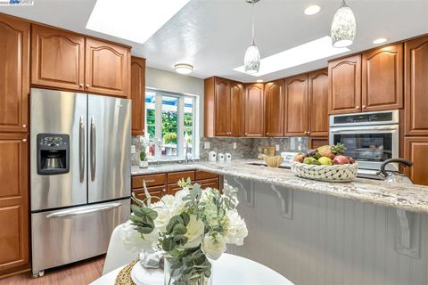 Tiny photo for 2260 Romey Lane, HAYWARD, CA 94541 (MLS # ML82028626)