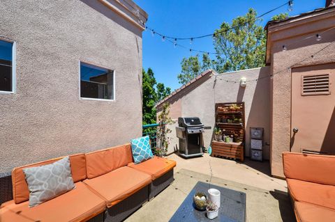 A home in SUNNYVALE