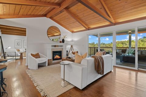 1613 Shirley Avenue LOS ALTOS CA 94024