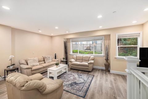 Tiny photo for 2531 Wallace Street, OAKLAND, CA 94606 (MLS # ML82029071)